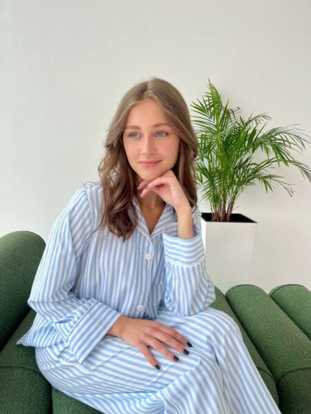 Жіноча сорочка та штани BOBRAND, піжама у блакитну смужку зображення 3