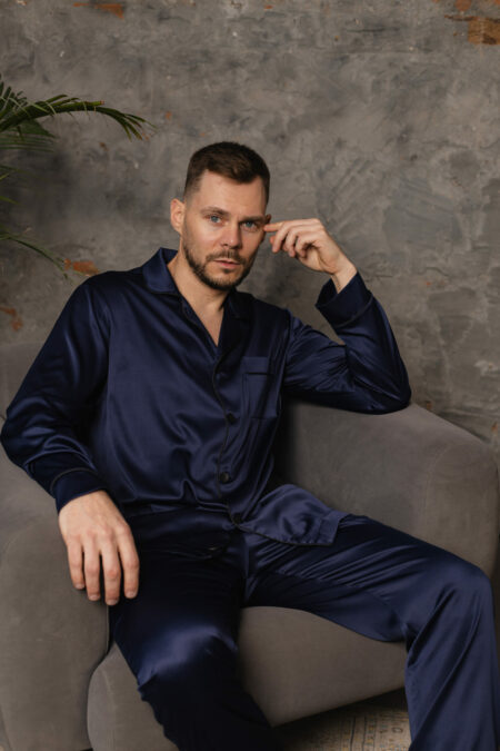 Чоловічий домашній костюм BOBRAND синій колір