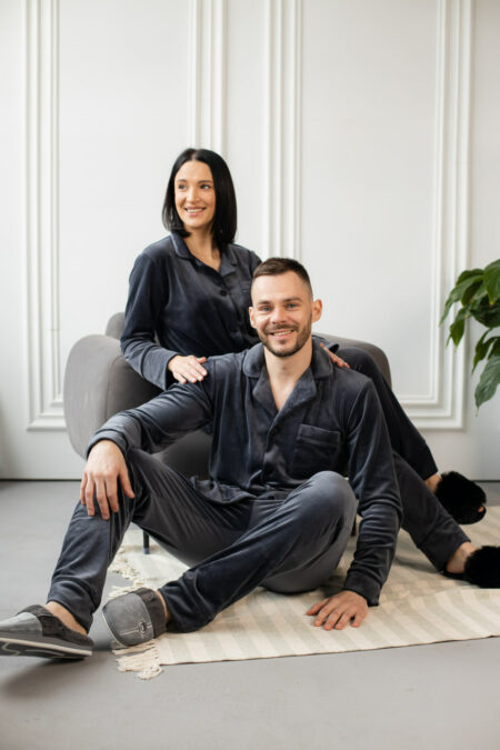 Парні теплі піжами із велюру BOBRAND
