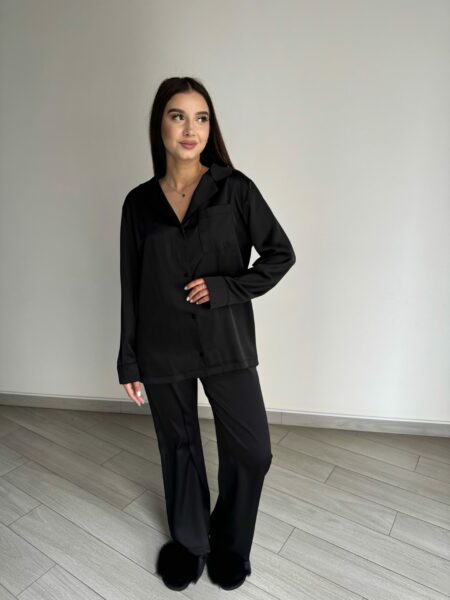 Жіноча сатинова піжама BoBrand в чорному кольорі зображення 2