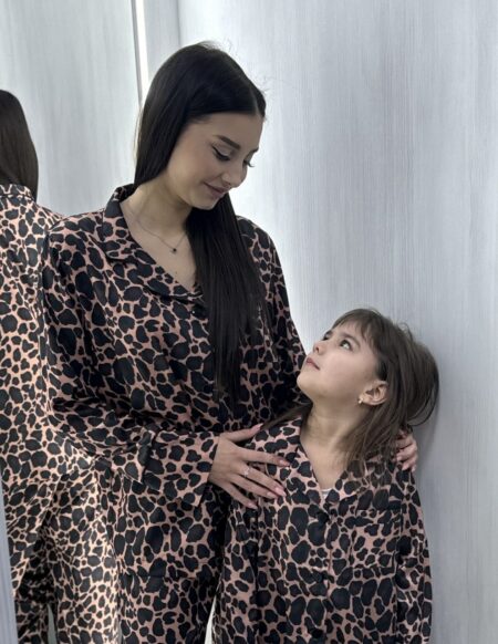 Дитяча піжама зі штанами леопард BOBRAND